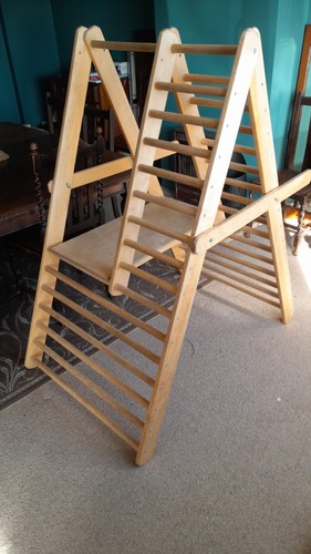 Wooden indoor climbing frame - indoor,